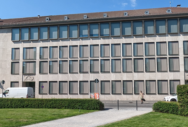 Gebäude der AOK Bayern Direktion Würzburg | kubusIT - Arbeitsgemeinschaft von Körperschaften des öffentlichen Rechts eGbR