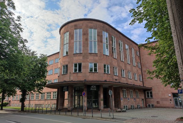 Gebäude des AOK PLUS Standort Chemnitz | kubusIT - Arbeitsgemeinschaft von Körperschaften des öffentlichen Rechts eGbR